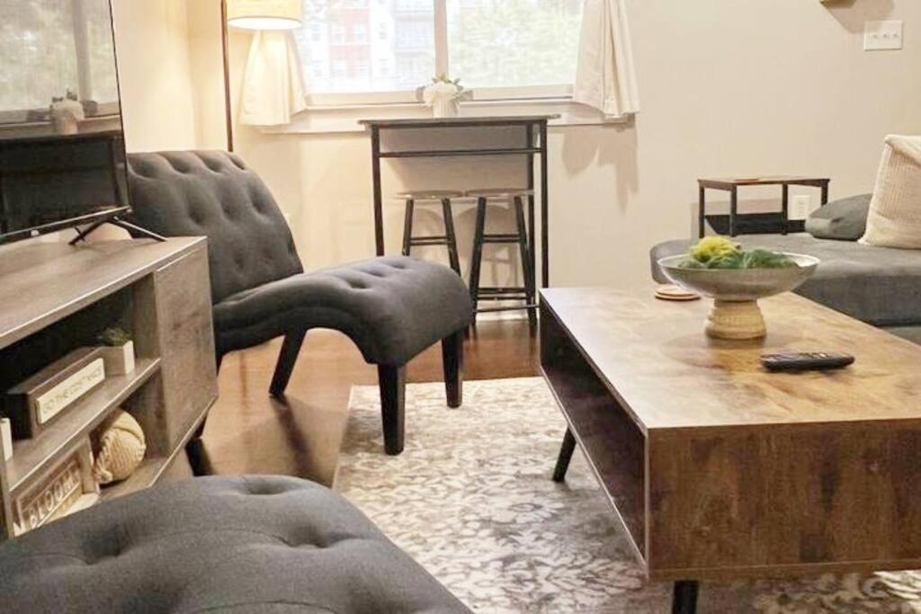 Townhouse In Uptown King Bed-Wi-Fi-Free Parking-Pool Apartman Charlotte Kültér fotó
